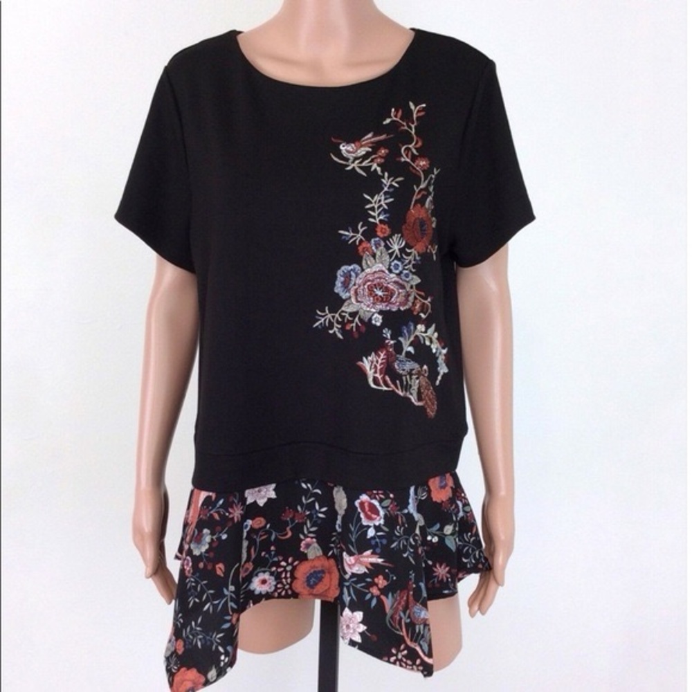Anthropologie W5 Floral Hem Top | Size M | Mixed Print Statement Tee